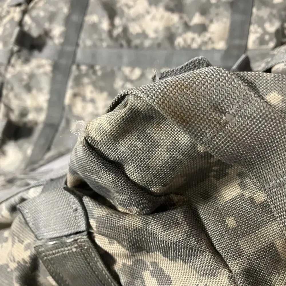 US Army MOLLE II Large Rucksack ACU‎ Digital Camo Military 26x25 USGI Backpack